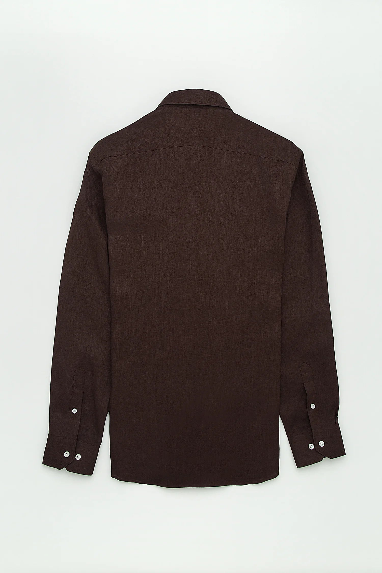 Camisa Button Under Lino Chocolate