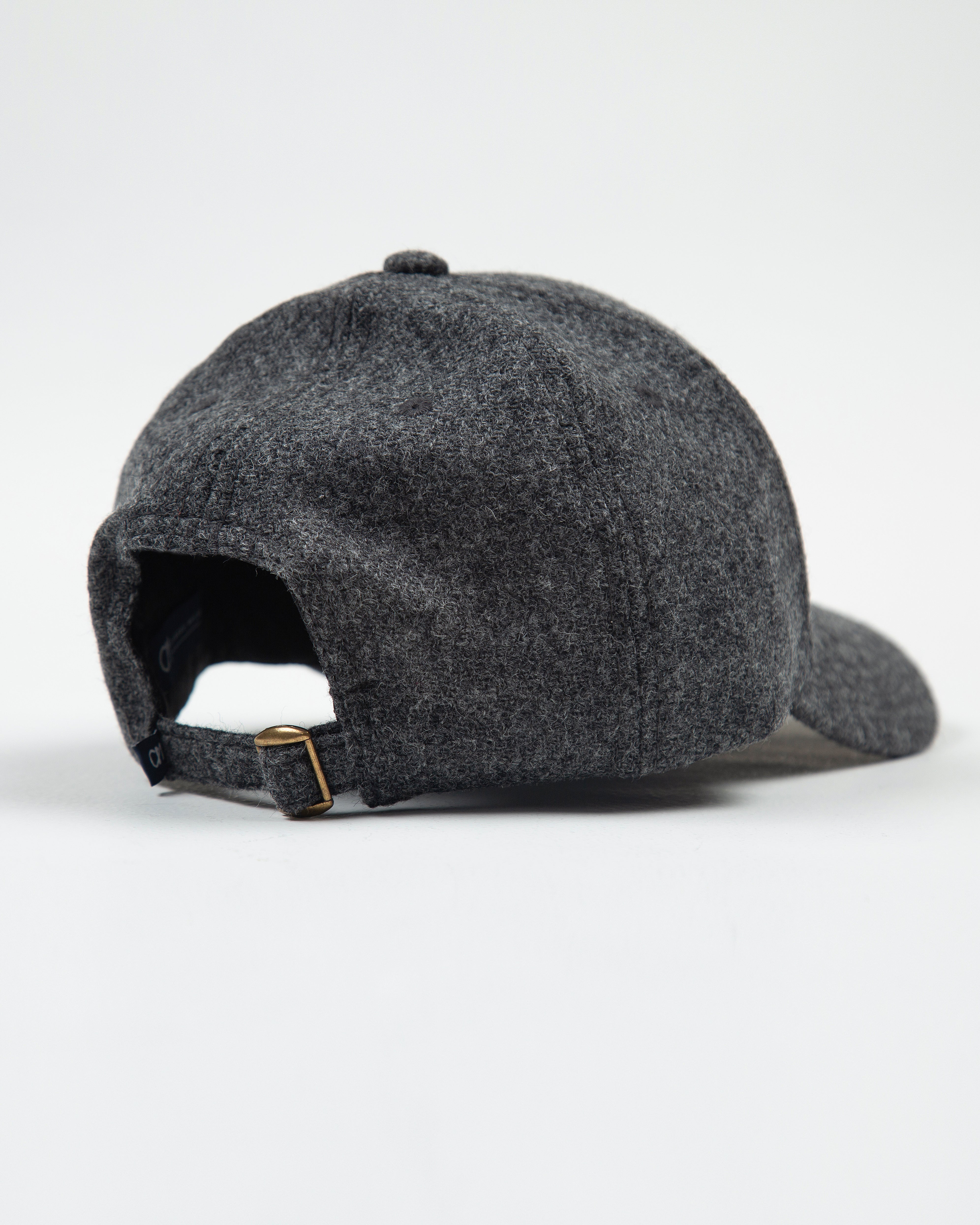 GORRA BASEBALL LANA GRIS OSCURO_06009