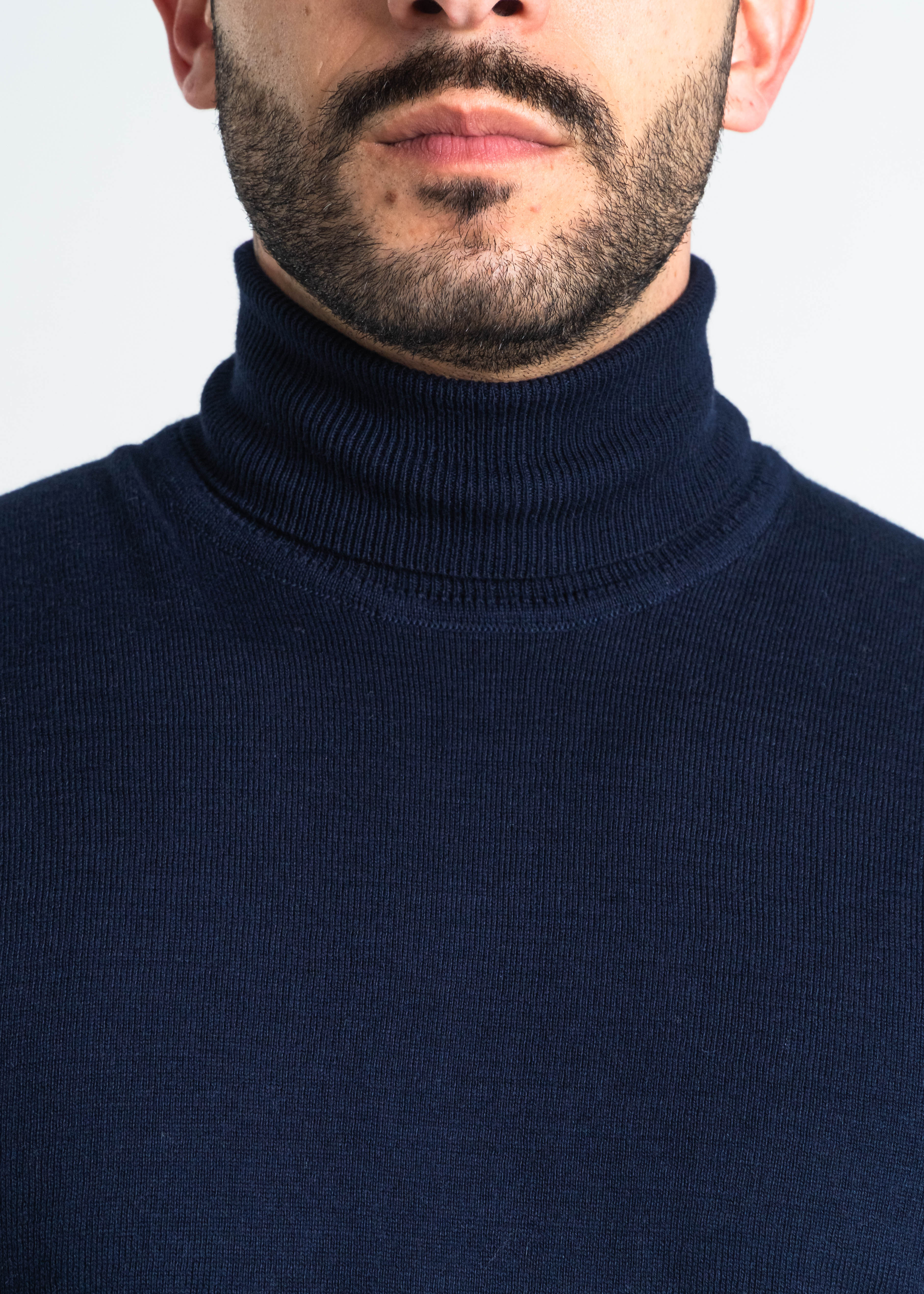JERSEY CUELLO ALTO ALGODÓN AZUL OSCURO_02108