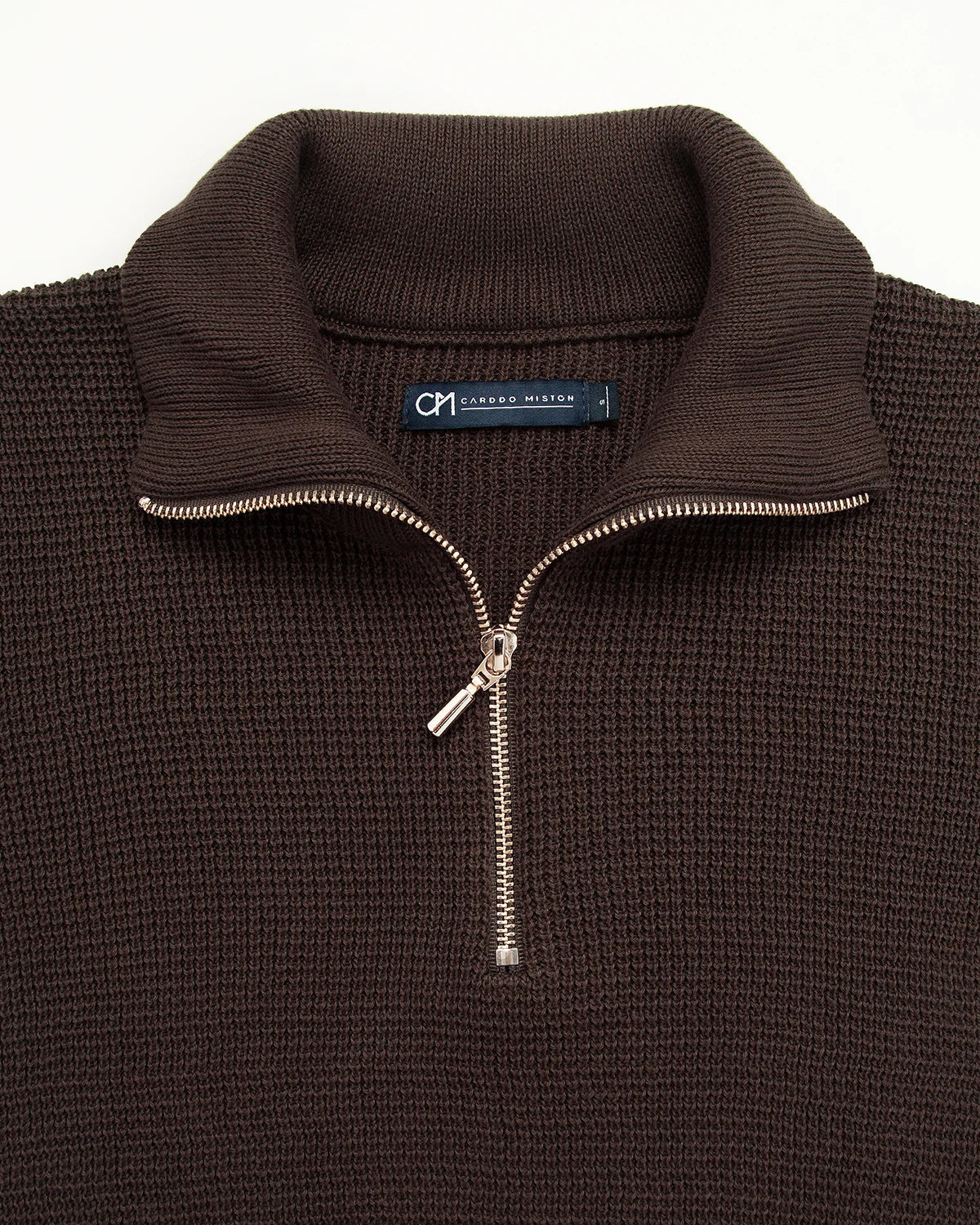 SACO PERLADO HALF ZIP ALGODÓN CHOCOLATE_02180