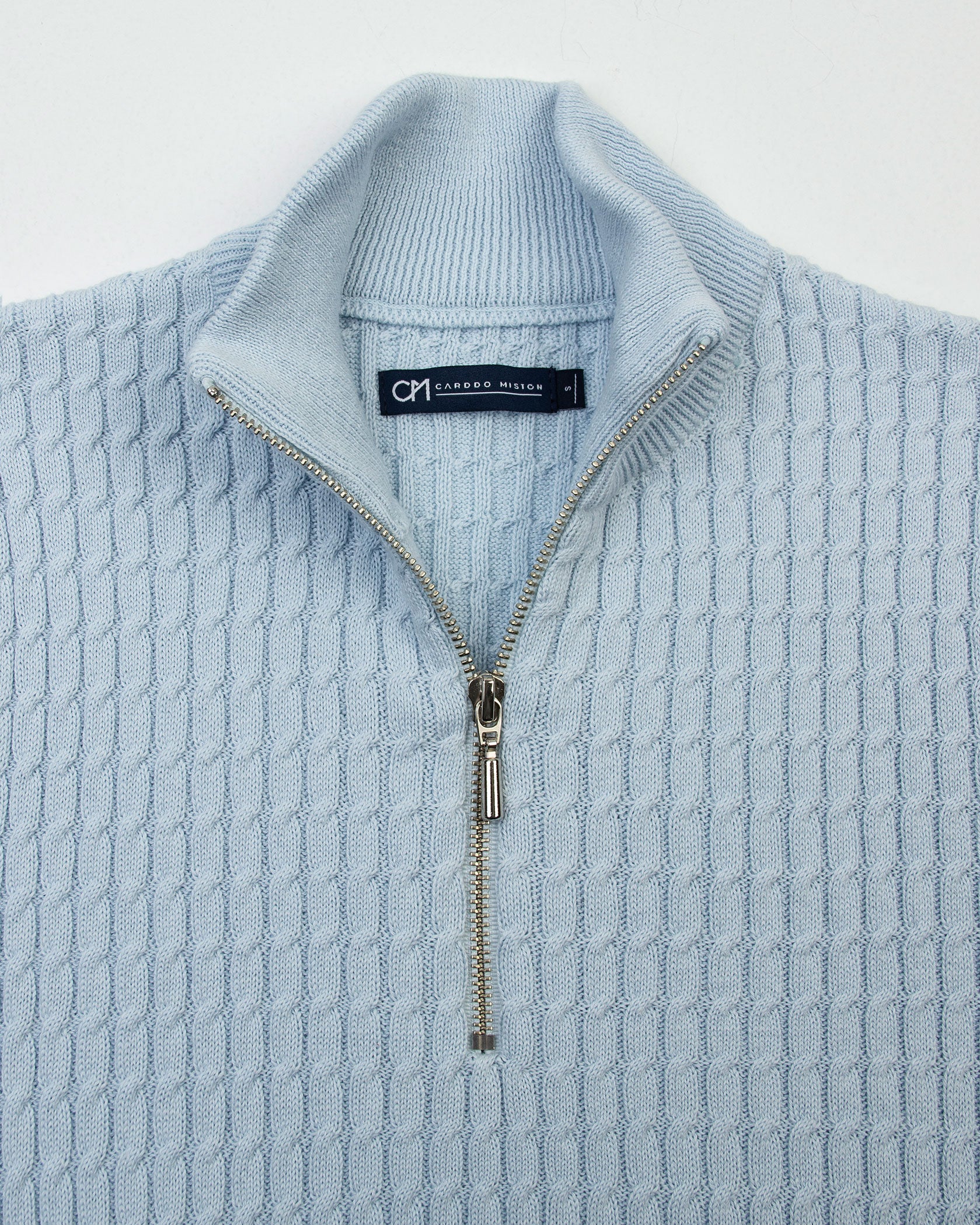 SACO TRENZADO HALF ZIP ALGODÓN AZUL CIELO_02175